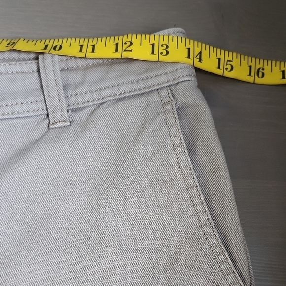 ARITZIA BABATON Light mocha mousse/taupe high waist tapered pants - Picture 11 of 14